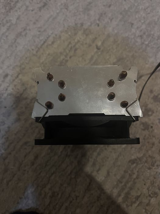 Башенный куллер ID cooling.