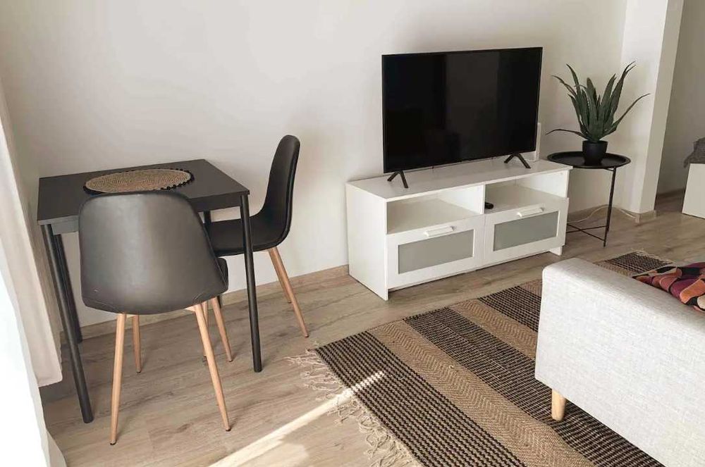 Дава се под наем Двустаен апартамент в Пловдив, Тракия - 63 кв.м за 306 € - Снимка #2