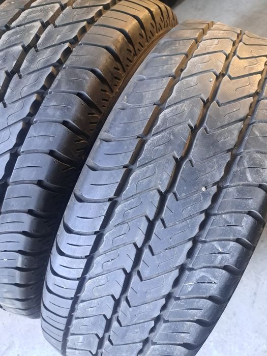 2 anvelope vară 215 60 r17 C Dunlop
