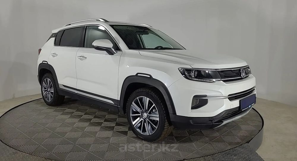 Продам автомобиль Changan cs35 plus