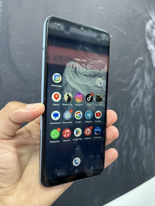 Vivo y 33s 64 GB