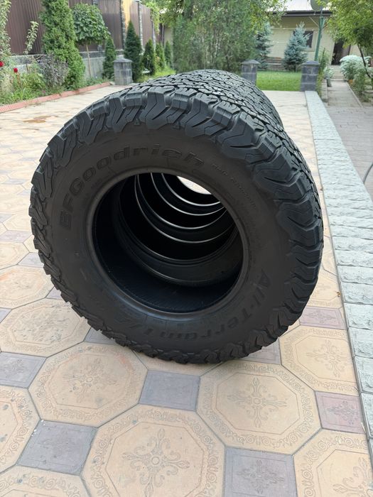 Продам Шины BFGoodrich A/T 285 /70 /17