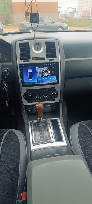 Chrysler 300c hemi 5.7