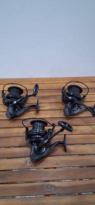 3 Броя Нови макари 14000 Black edition  17+1 лагера
Касти