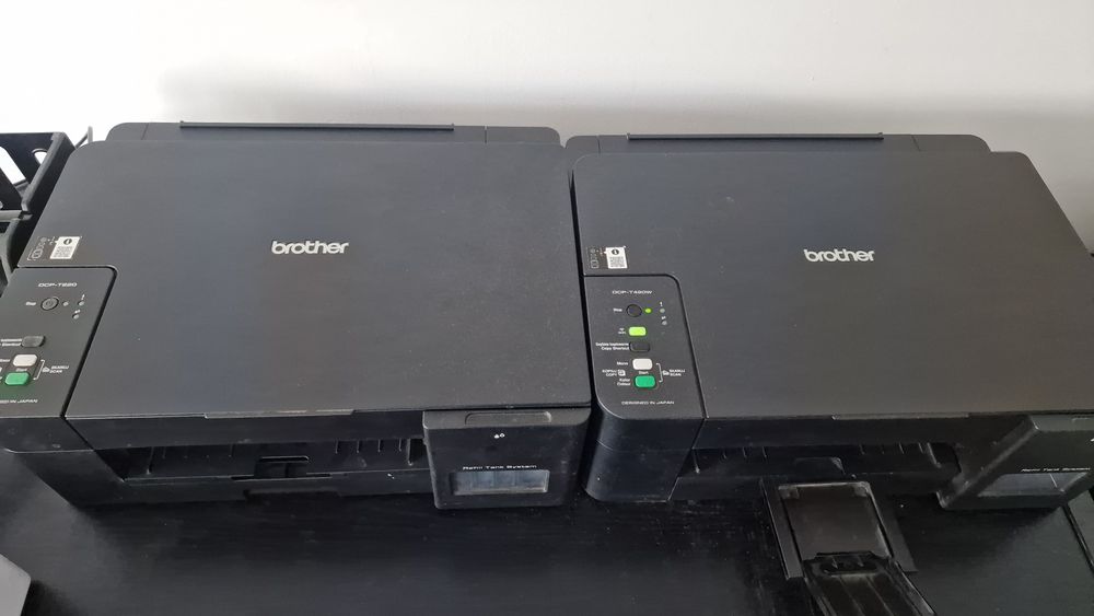 Два принтера Brother DCP-T420W  и DCPT 220