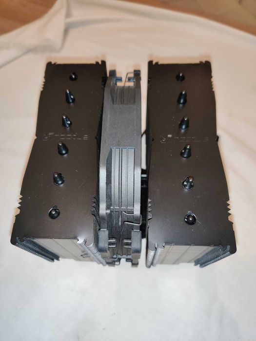 Охладител Noctua D15 Chromax Black