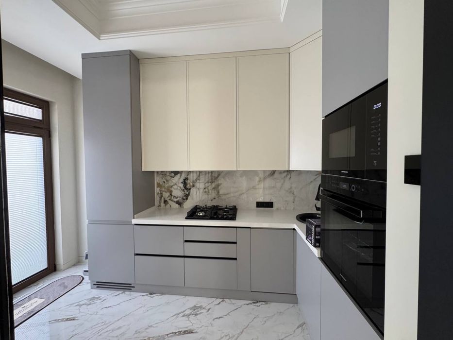 ЖК Мадрид! Сдается новая 3-х комнатная в элит комплексе!