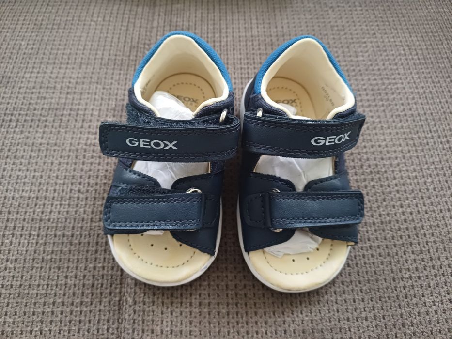 Гащиризон, сандали, пантофи