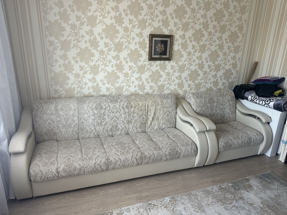 Диван И кресло.