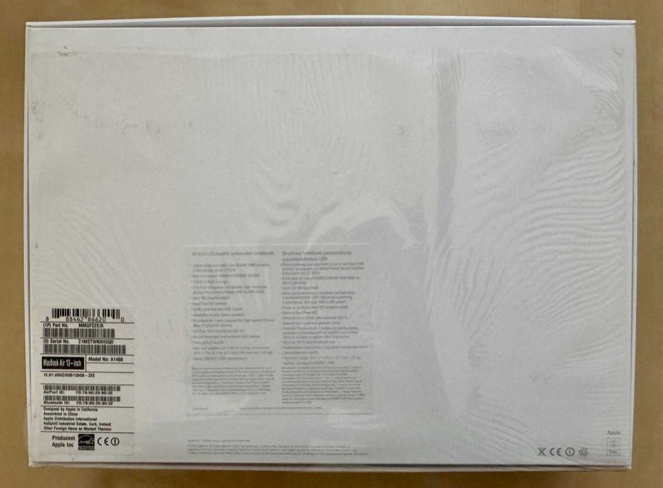 Продавам Mac Book Air