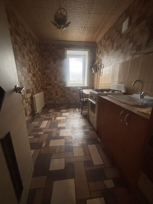 Продам 2 комн квартиру.Бэст