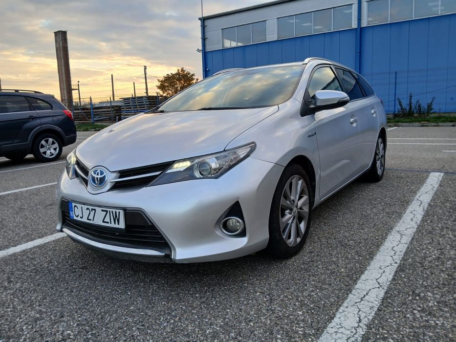 TOYOTA Auris 2014 — imagine 2