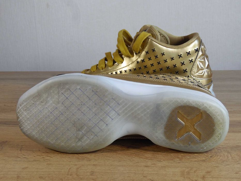 Nike Kobe 10 EXT Liquid Gold - 41 номер Оригинални! Лимитирани