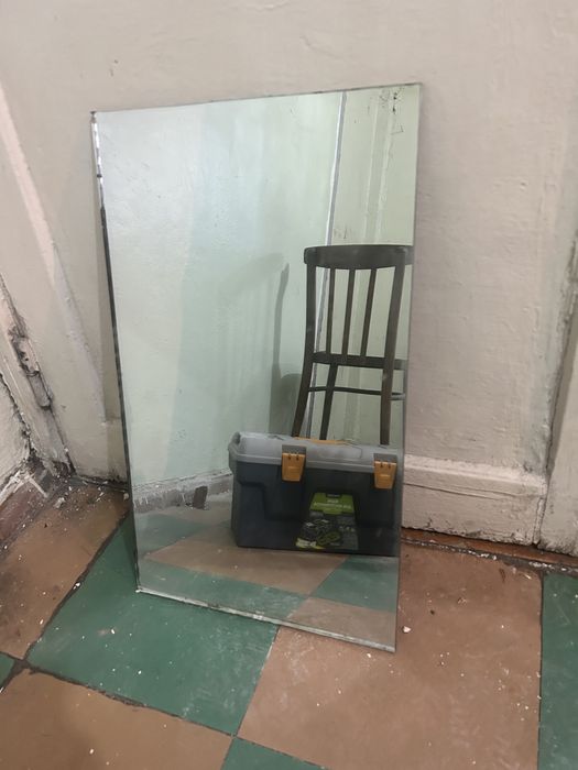 Зеркало продам /