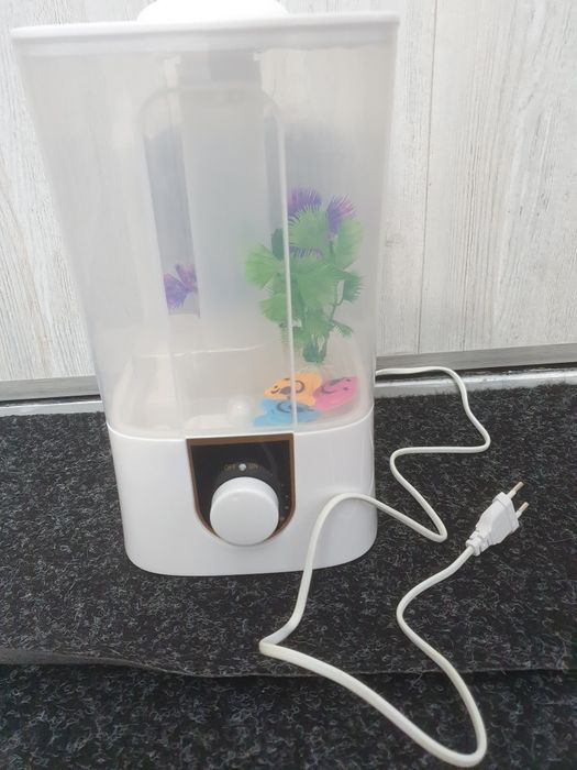 Продам увлажнитель воздуха