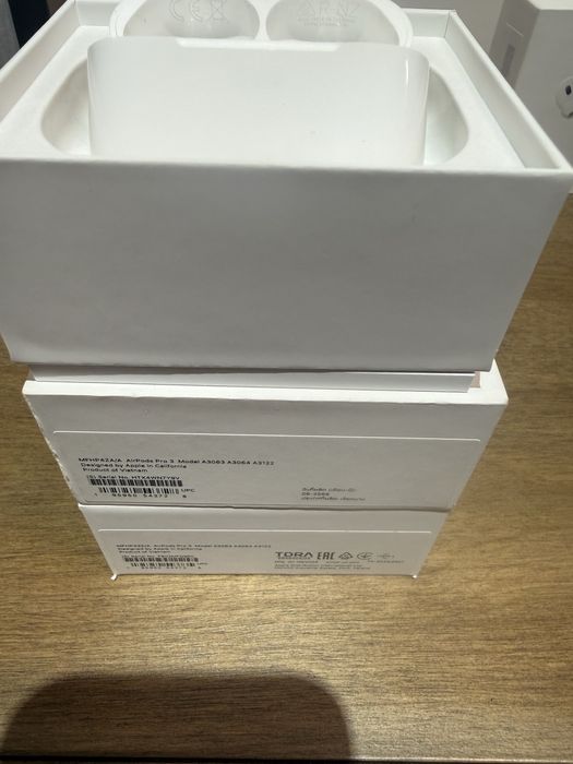 Airpods pro 3 кейс футляр  модель А3122