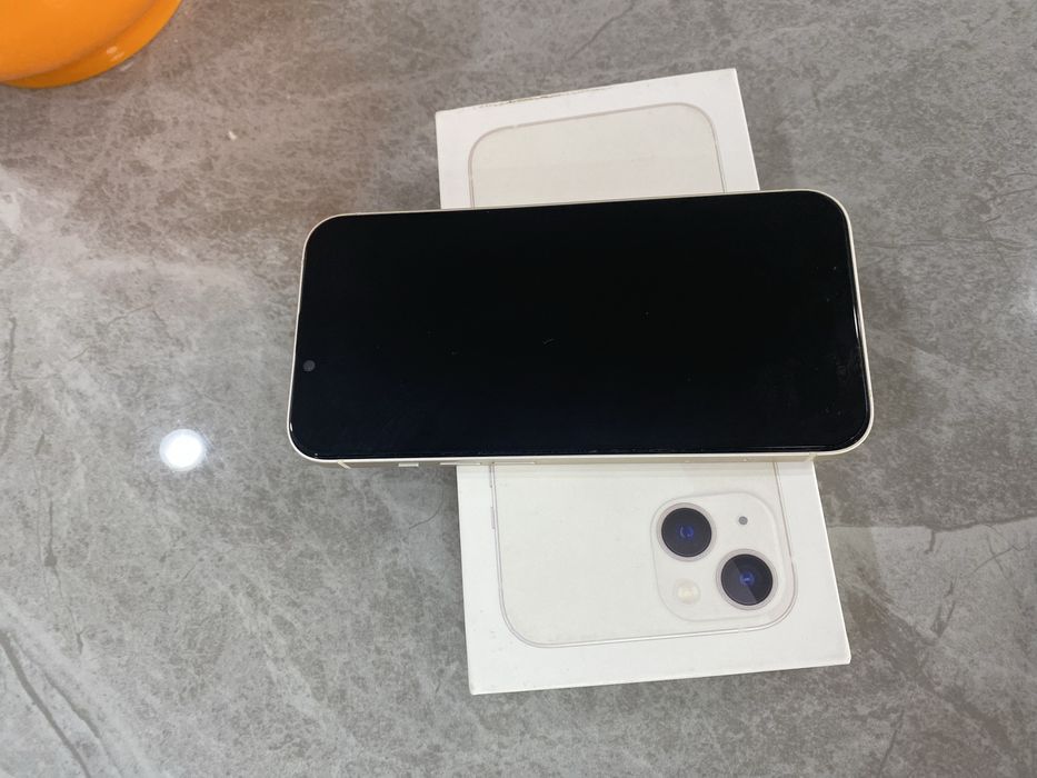 Apple iPhone 13 цвет белый