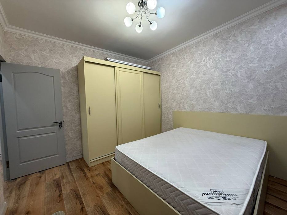 77 серия вторичка Паркентский, Генерал Петрова