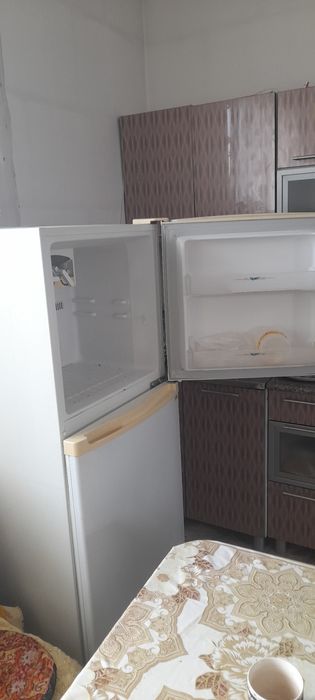 Продам холодильник samsung