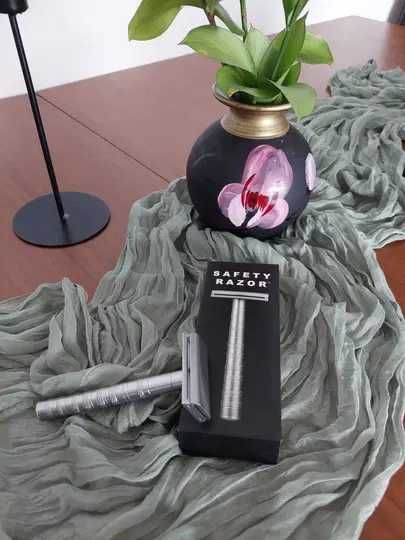 Aparat de ras clasic tip Henson Shaving 2.0 (clona)
