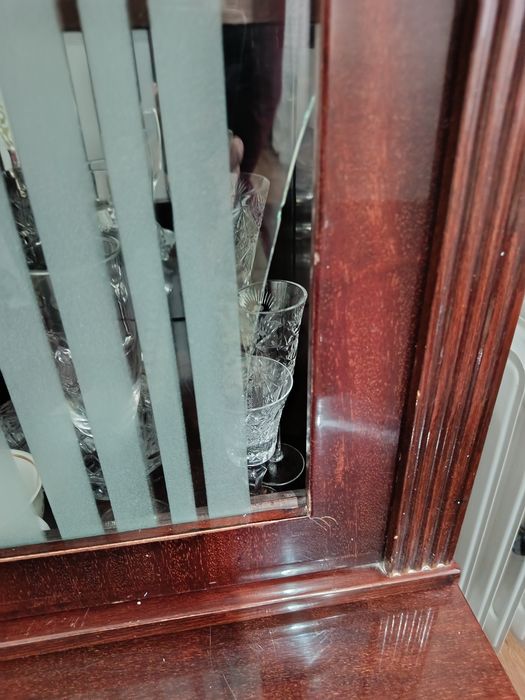 Стенка шкаф лакированый