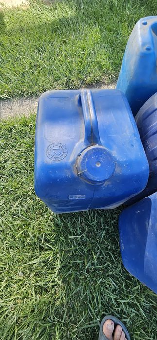 Туби за течности без вода