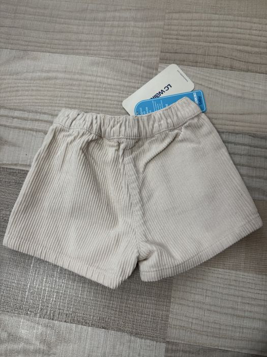 Pantaloni Waikiki marimea 92