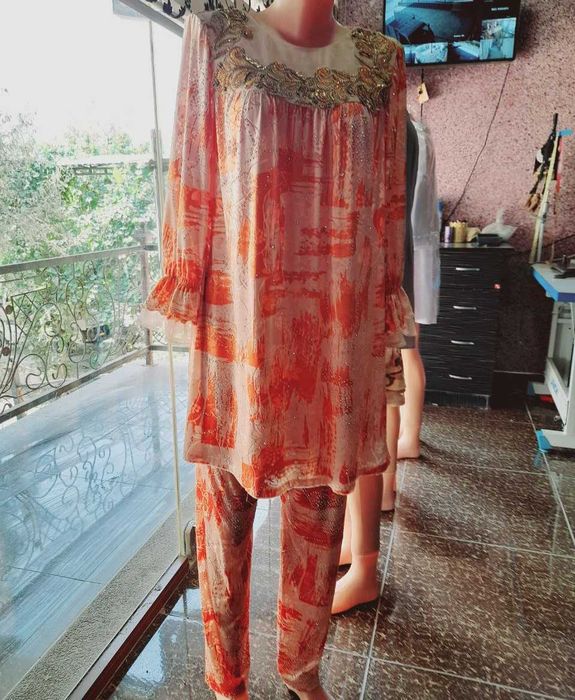 Kelinlar uchun Ko'ylak poycha