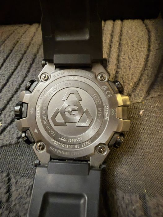 Casio G-SHOCK MT-G – 750 € | 2 г. гаранция