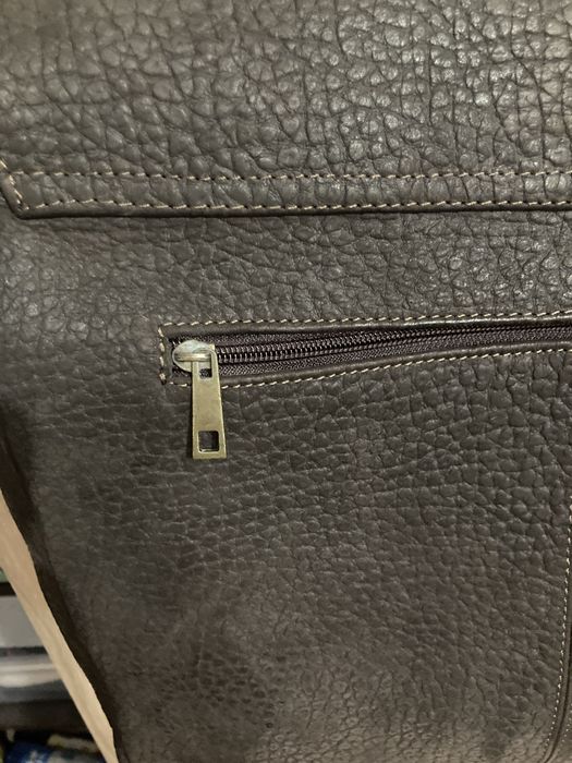 Geanta unisex  stare foarte buna
