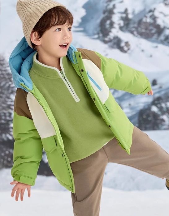 Продам детскую куртку