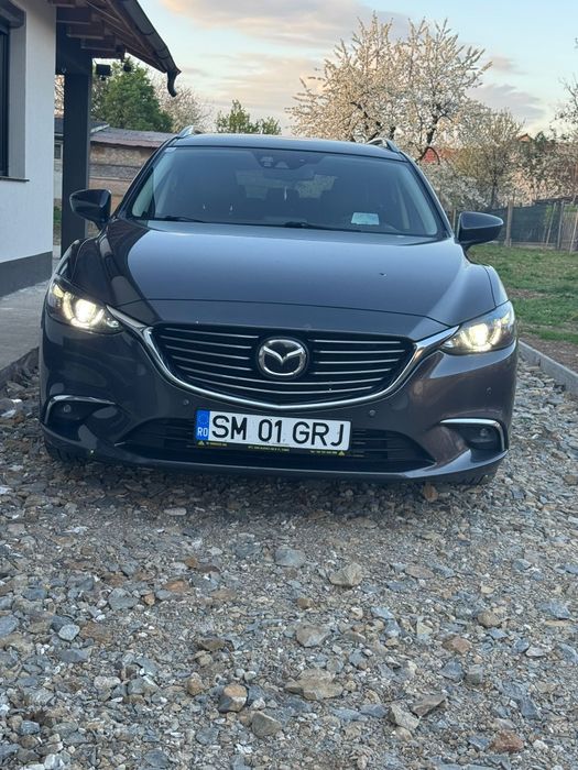 Masina  Mazda  6