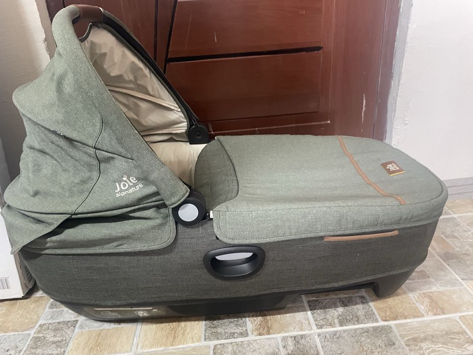 Set 3in1 carucior Joie signiture Finiti scoica i snug 2 si landou Calmi