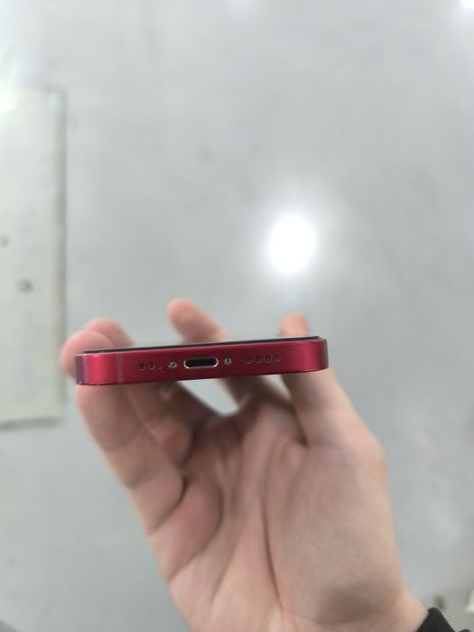 Продам Айфон 13 мини