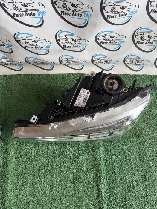 far stanga dreapta bmw seria 3 f30 f31 lci facelift adaptive led full led adaptiv