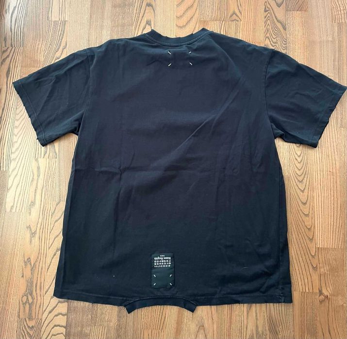 Тениска Maison Margiela MM6 NUMERIC *ОРИГИНАЛНА* Размер М-L