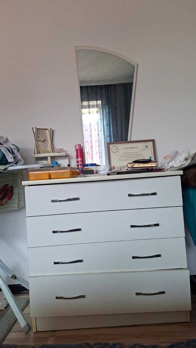 Шкаф в спальню ( гарнитур)