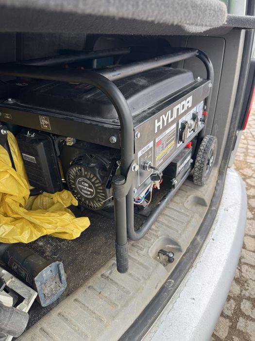 Бензинов агрегат HYUNDAI HHY7000E