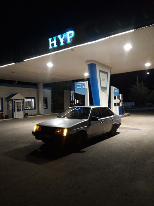 Продам ваз 21099 в хорошем состояние