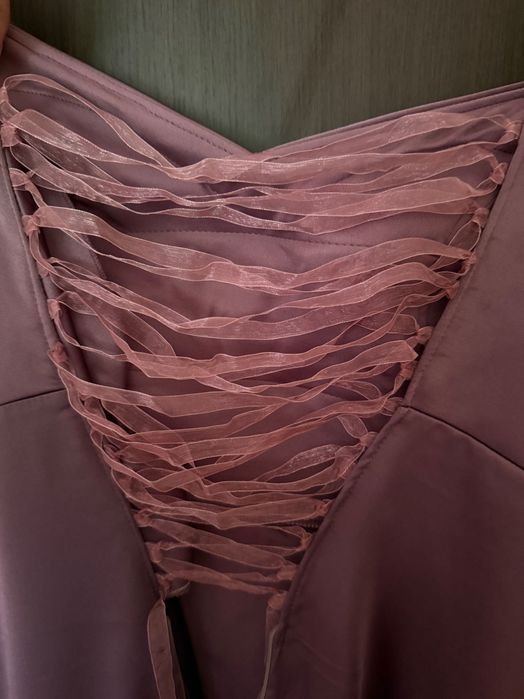 Официални рокли!