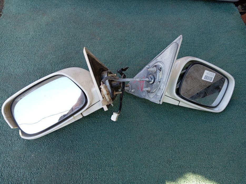 Продам б/у Зеркала, фары.
