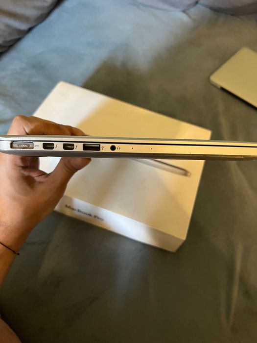 MacBook Pro 13 2015 на запчасти