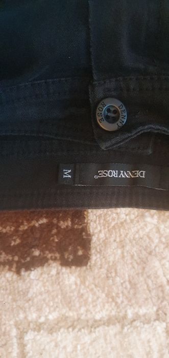 Pantaloni scurti negri