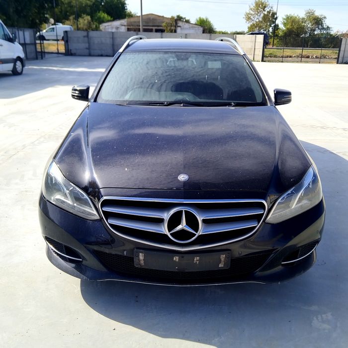 Far/faruri stanga/dreapta Mercedes E-Class w212 Facelift an 2013-2017