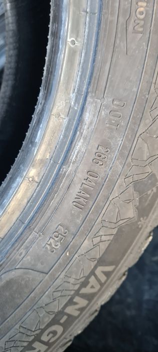 Гуми 205 65 16С семперит дот 22