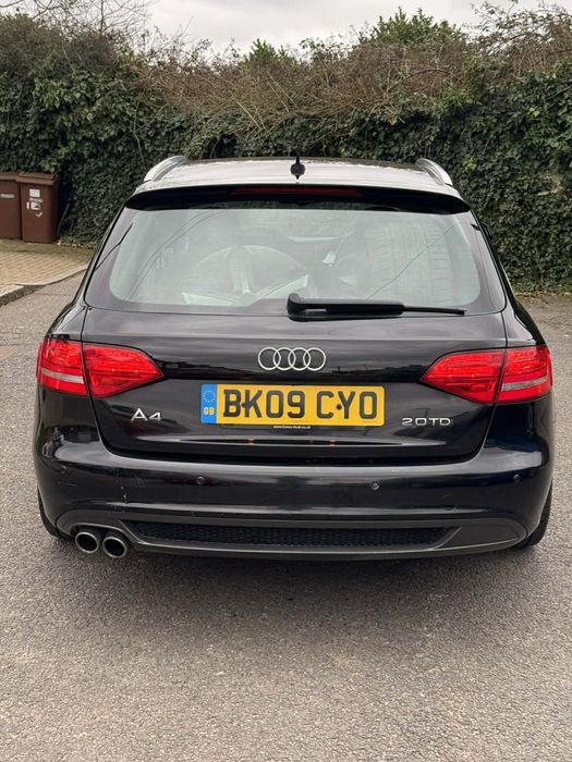 Vând Audi A4 B8 2009