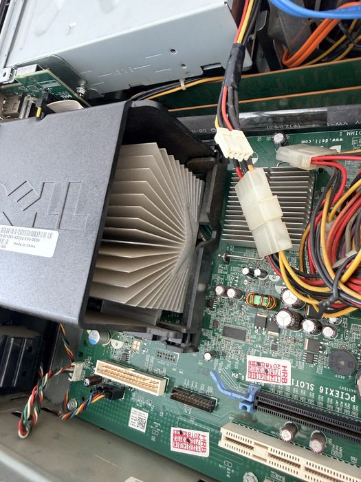 Colecție Retro Dell OptiPlex 360 – Licență Windows Vista, Ideale pentru Piese/Proiecte Industriale