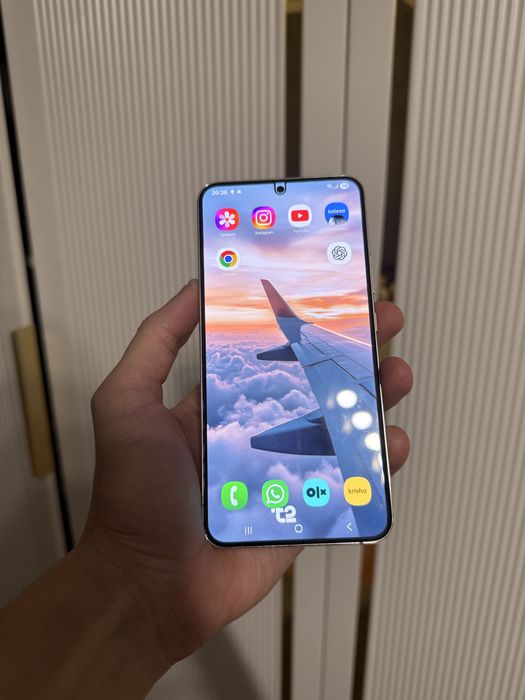 Samsung s22 plus + 128 gb сост: идеал