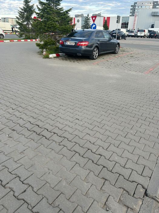 Mercedes Benz E class