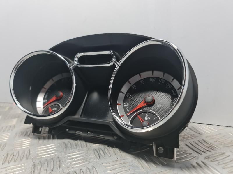 Ceasuri bord Opel Adam